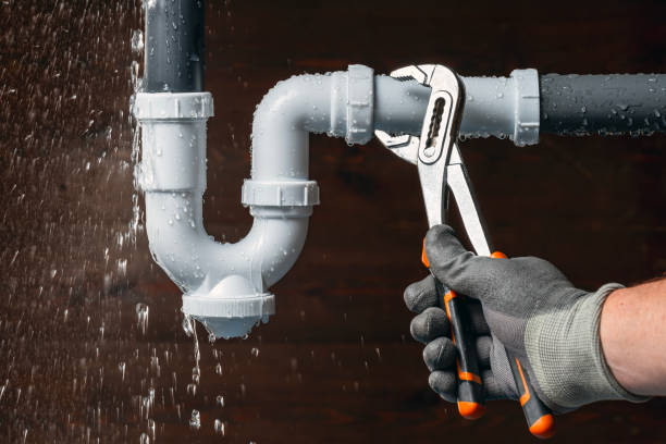 Professional Leak Detection technician working in Bozrah, CT